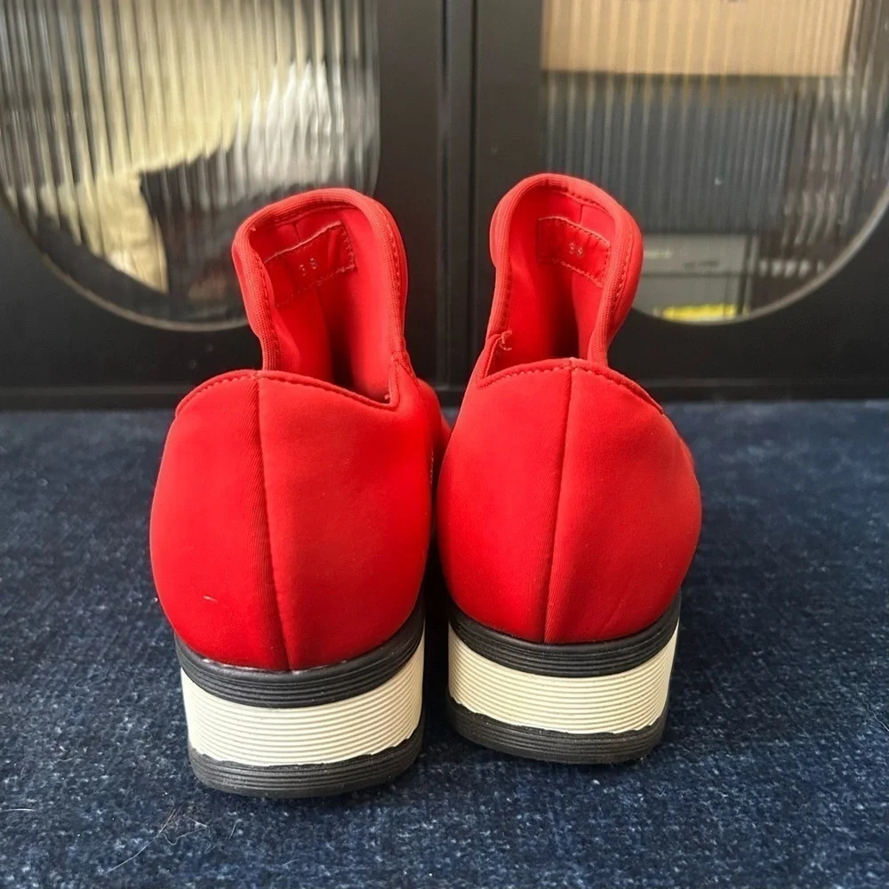 iRi unisex WES I‎ Red Low Top Sneaker - Picture 7 of 9